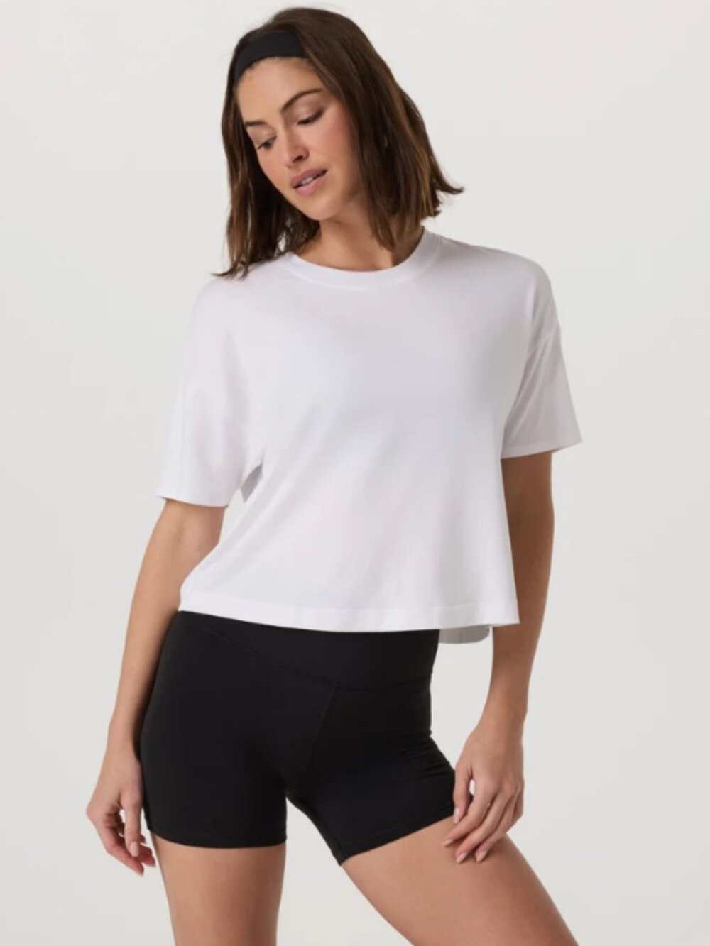 Vuori Energy Tee – White – XS – Oversized Performance Stretch Jersey